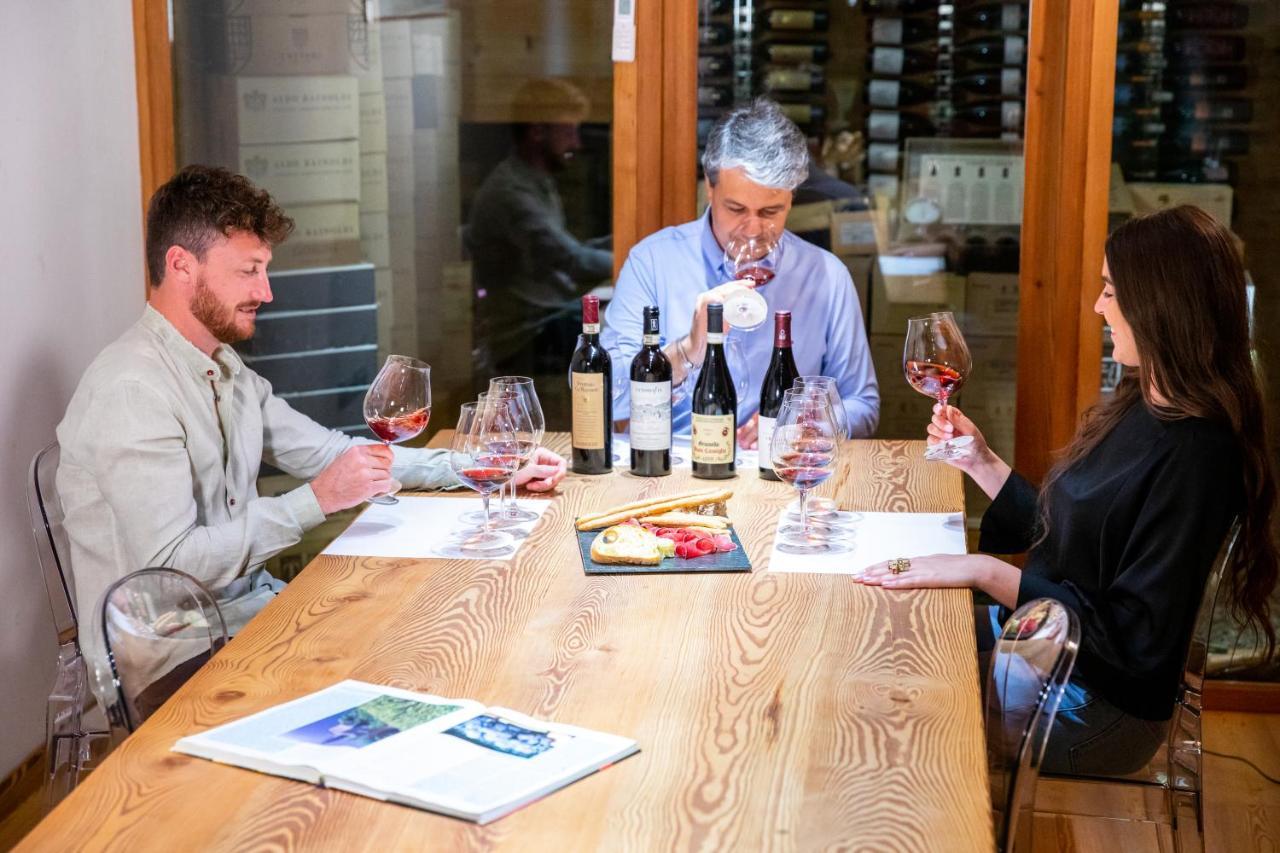 Wine Hotel Retici Balzi Poggiridenti エクステリア 写真